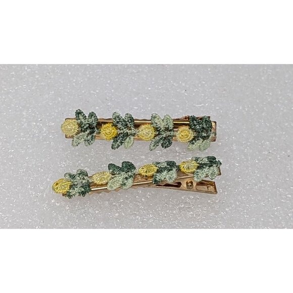 Vintage Embroidered Yellow Flower Floral Hair Clips Gold Tone Set Of 2 - Picture 1 of 3